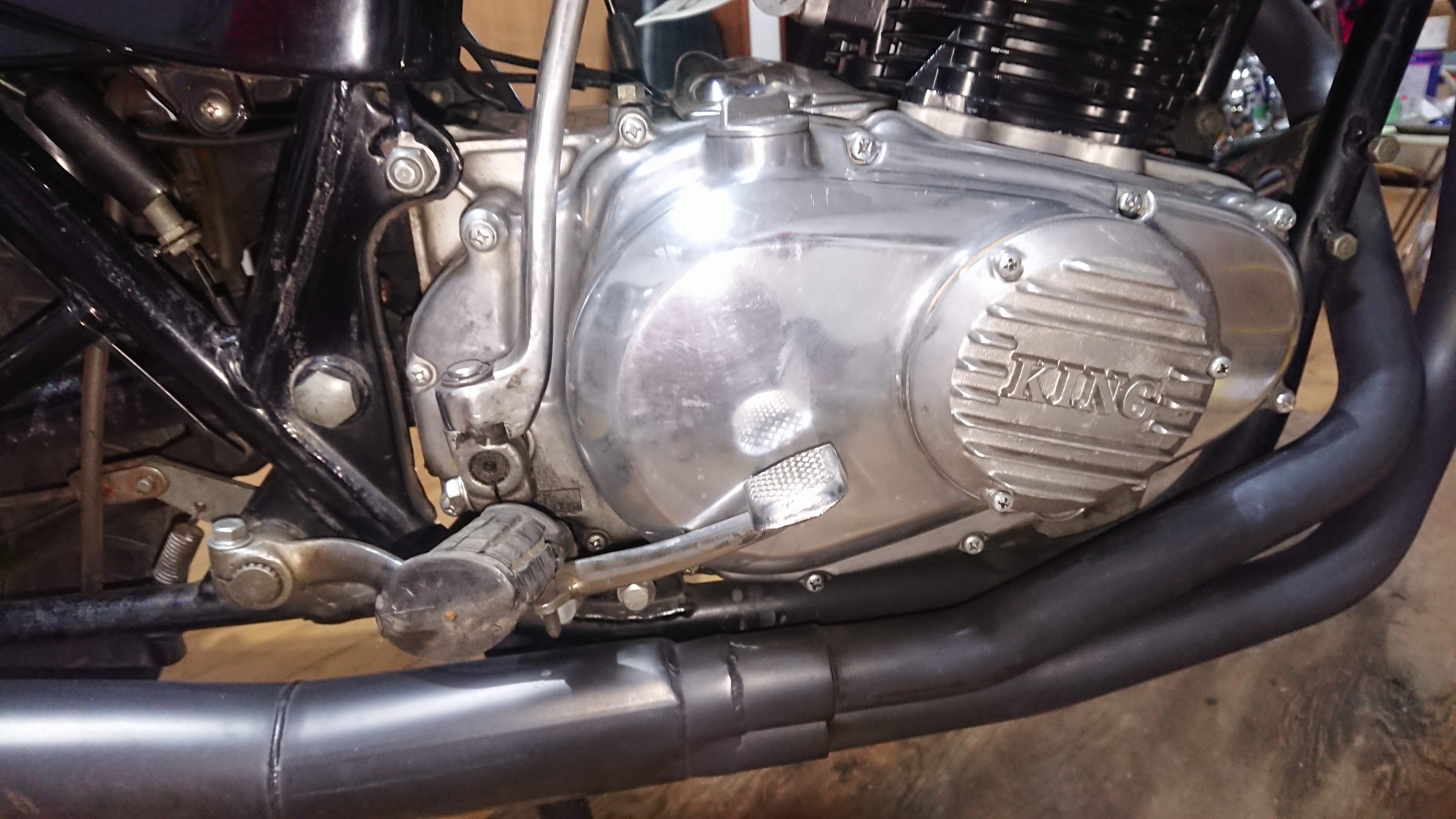 バフ掛けのやり方 アルミ バイクのエンジンフィンの磨き方 Gs400 旧車バイクのブログ 王鈴